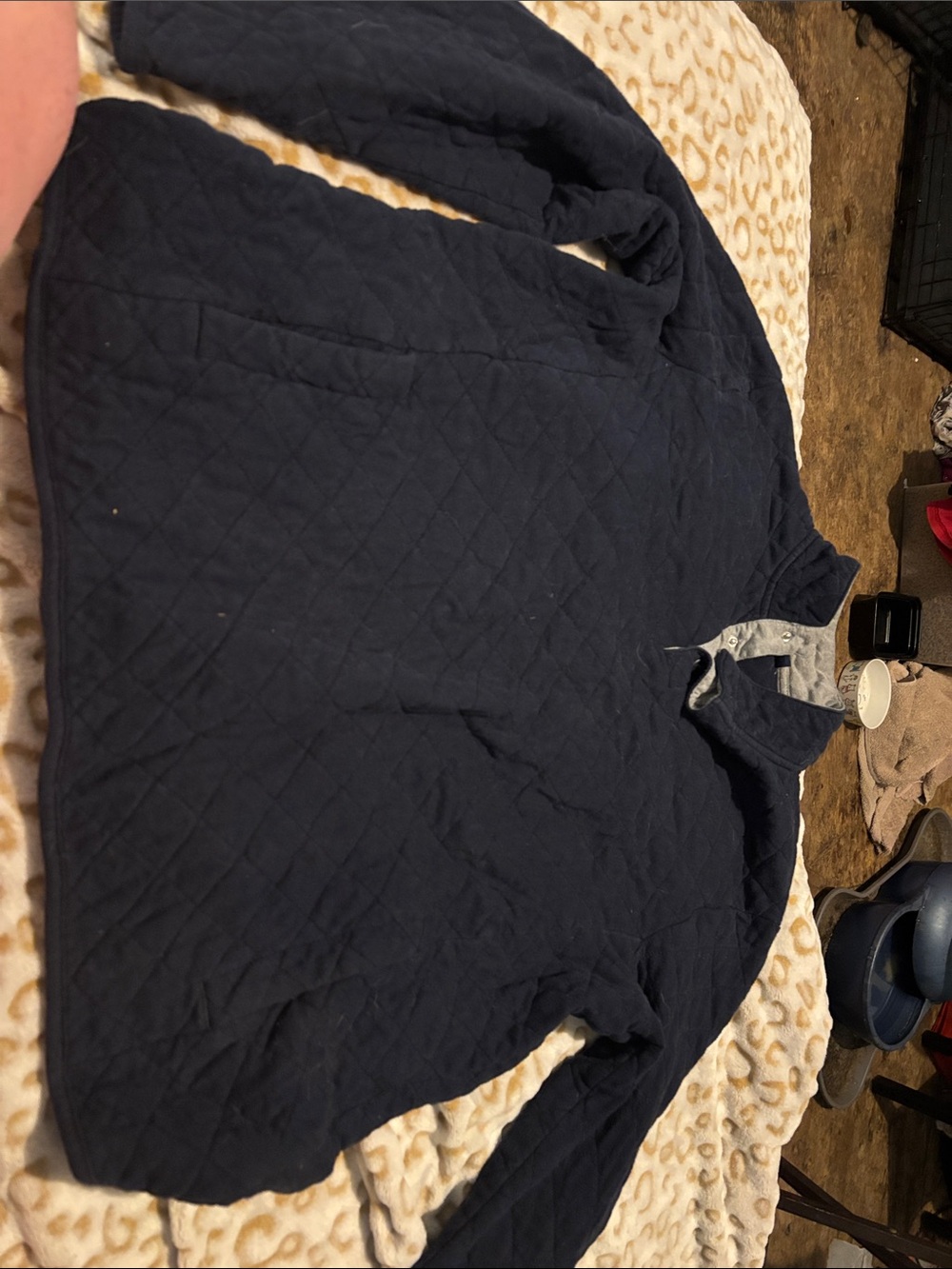 croft & barrow Navy Quilted Pullover with Heather Gray Lining